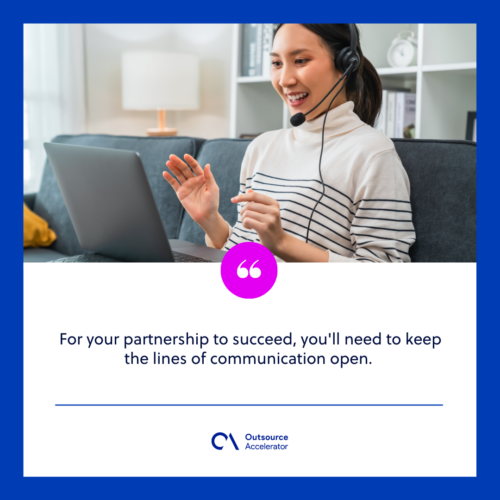 How does outsourcing customer service work