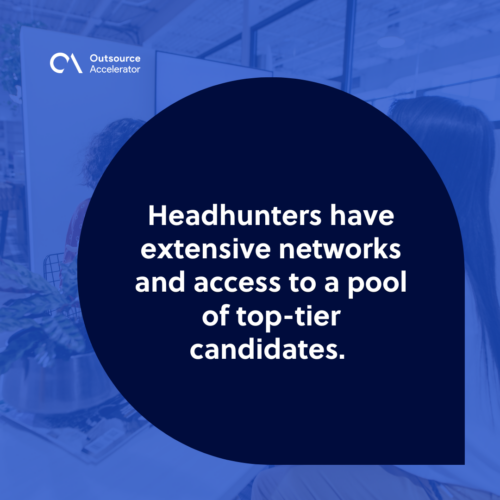 Advantages of using a headhunter